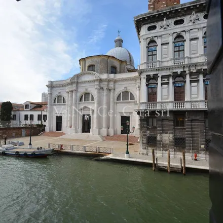 Rent this 5 bed apartment on Campo San Leonardo in 30121 Venice VE, Italy