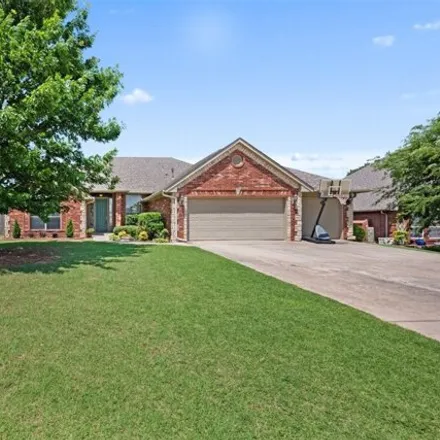 Buy this 4 bed house on Summit Ridge in Norman, OK 73071