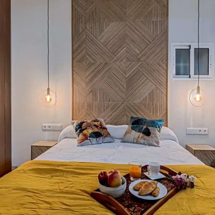 Rent this 1 bed apartment on Tasty Bowl in Calle de la Arganzuela, 28005 Madrid