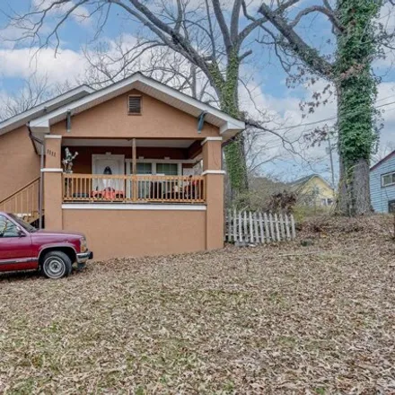 Buy this 3 bed house on 1171 Jarvis Avenue in Ridgeside, Chattanooga