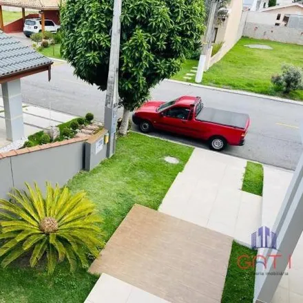 Buy this 3 bed house on unnamed road in Areão, Taubaté - SP