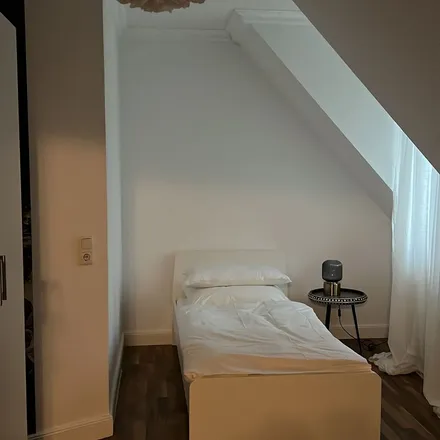 Rent this 6 bed apartment on Lüneburger Straße 22 in 21244 Buchholz in der Nordheide, Germany
