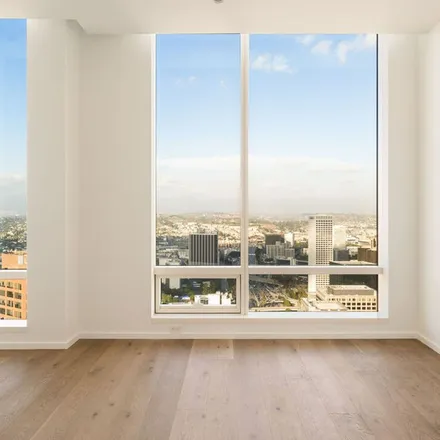 Image 3 - Metropolis Residential Tower III, West 8th Street, Los Angeles, CA 90017, USA - Apartment for rent