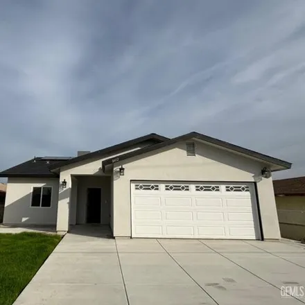 Buy this 4 bed house on 8414 East Panama Road in Lamont, Kern County