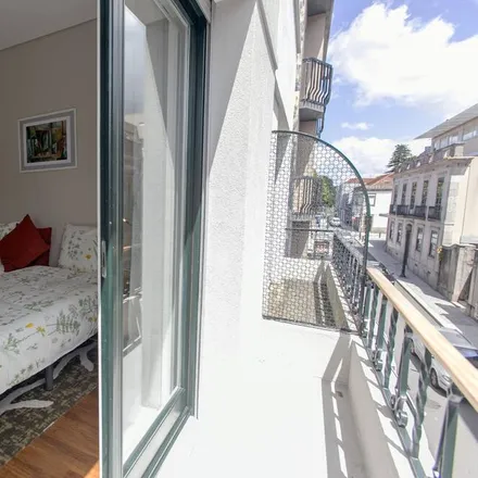 Rent this 5 bed house on Porto