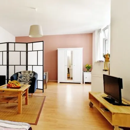 Rent this 2 bed apartment on Ebertystraße 31 in 10249 Berlin, Germany