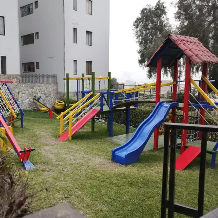 Image 4 - Avenida Central, Santiago de Surco, Lima Metropolitan Area 15023, Peru - Apartment for rent