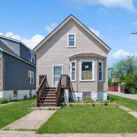 Buy this 5 bed house on 16 West 108th Place in Chicago, IL 60628