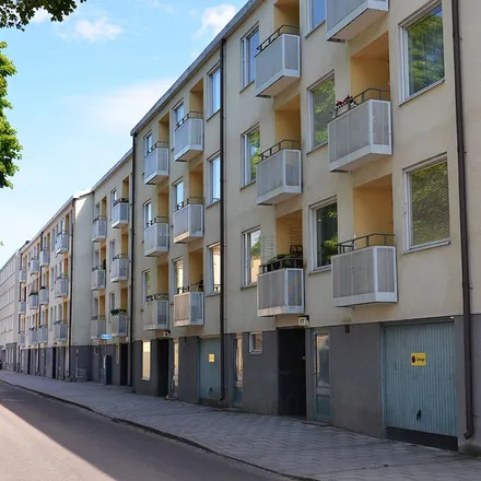 Rent this 2 bed apartment on Hamiltongatan in 802 66 Gävle, Sweden