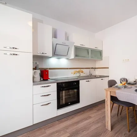 Rent this 2 bed apartment on 23241 Općina Poličnik
