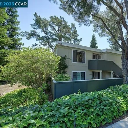 Buy this 2 bed condo on 1449 Oakmont Drive in Walnut Creek, CA 94595