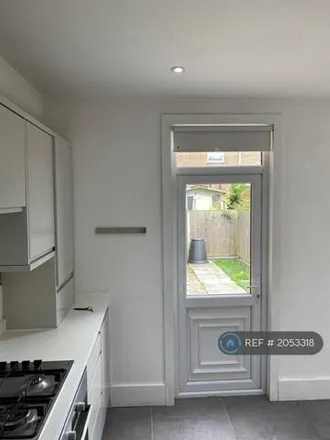 Image 7 - Newton Road, London, NW2 6PP, United Kingdom - Apartment for rent