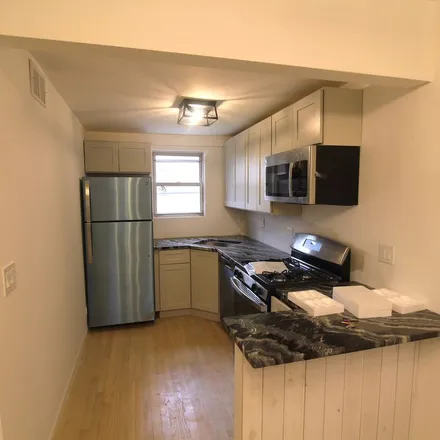 Rent this 1 bed apartment on 2475 North Clybourn Avenue in Chicago, IL 60614