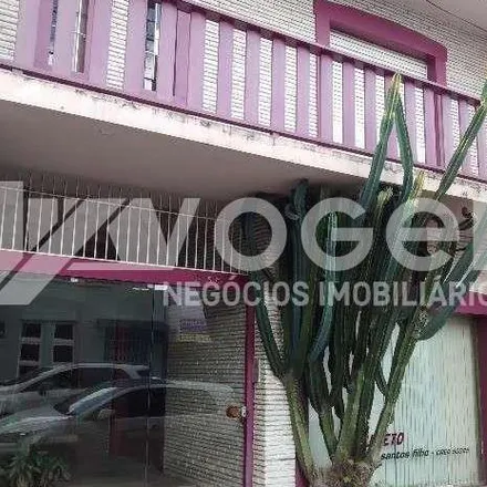 Buy this 5 bed house on Fisk Escola de Idiomas in Rua Primeiro de Março 210, Centro