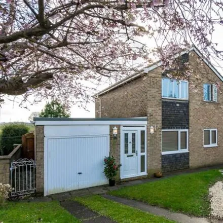 Buy this 3 bed house on 4 The Close in Thorner, LS14 3EF