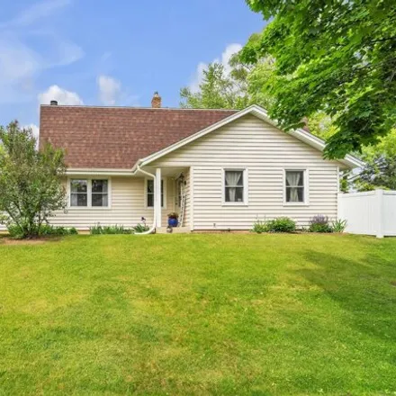 Buy this 4 bed house on 1051 South Grandview Boulevard in Waukesha, WI 53188
