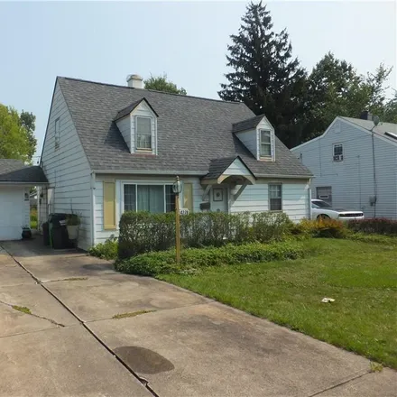 Buy this 4 bed house on 4279 Larkspur Lane in Warrensville Heights, OH 44128