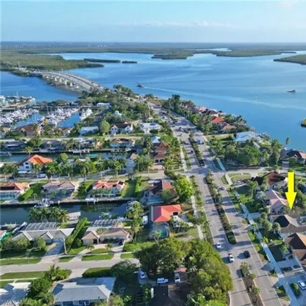 Image 2 - 1337 North Collier Boulevard, Marco Island, FL 34145, USA - House for rent