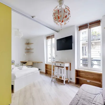 Image 4 - 26 bis Rue de la Fontaine au Roi, 75011 Paris, France - Apartment for rent