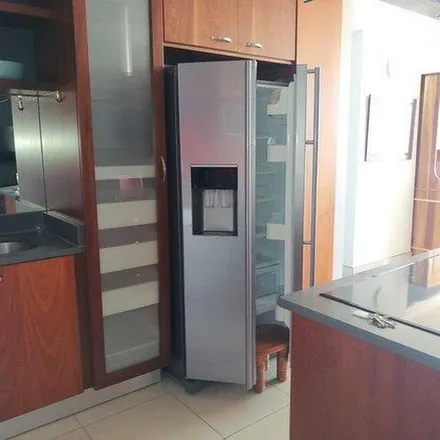 Image 3 - Avonmouth Crescent, Summerstrand, Gqeberha, 6001, South Africa - Apartment for rent