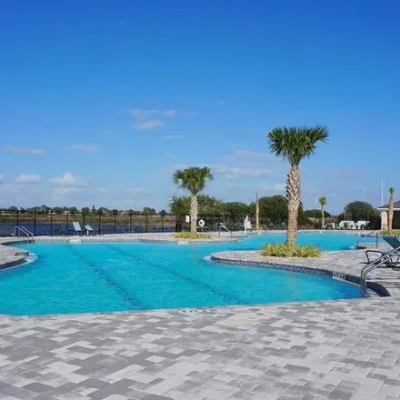 Rent this 4 bed apartment on unnamed road in Winter Haven, FL 33884