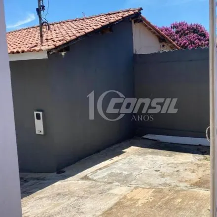 Buy this 2 bed house on Rua Major Martiniano Soares in Doutor Laurindo, Tatuí - SP