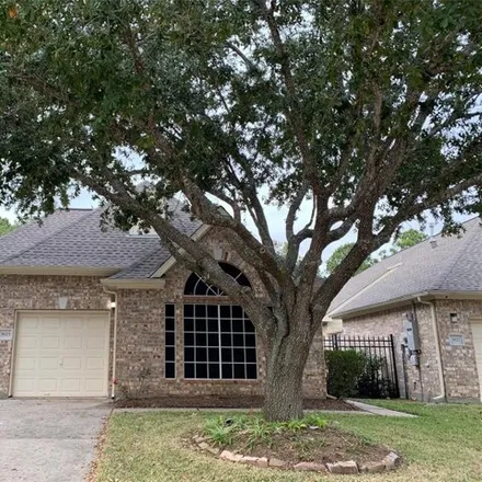 Rent this 3 bed house on 3853 Fordham Park Court in Pasadena, TX 77058
