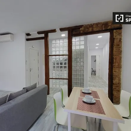 Rent this 2 bed apartment on Calle del Amparo in 29, 28012 Madrid