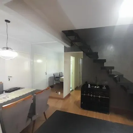 Buy this 2 bed apartment on Rua Nevio Soriani Júnior in Inglaterra, Londrina - PR