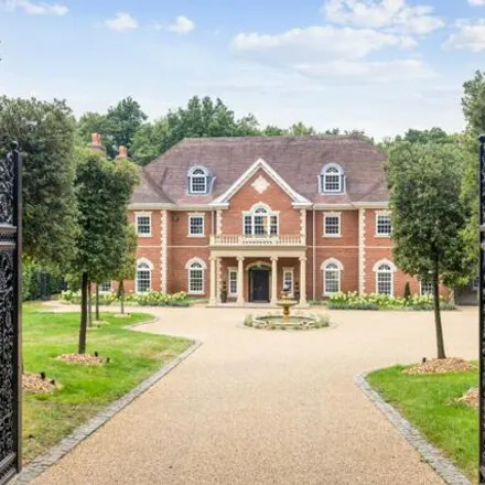 Buy this 6 bed house on London Road in Sunningdale, SL5 0EY