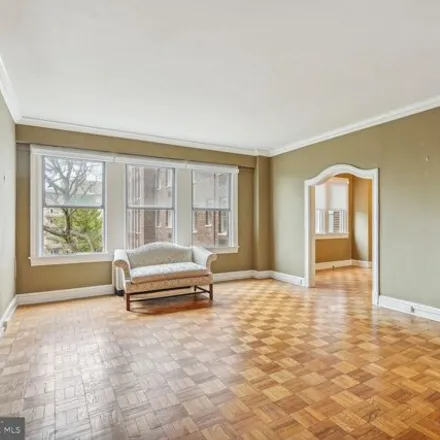 Image 5 - The Westerchester, 4000 Cathedral Avenue Northwest, Washington, DC 20016, USA - Condo for sale