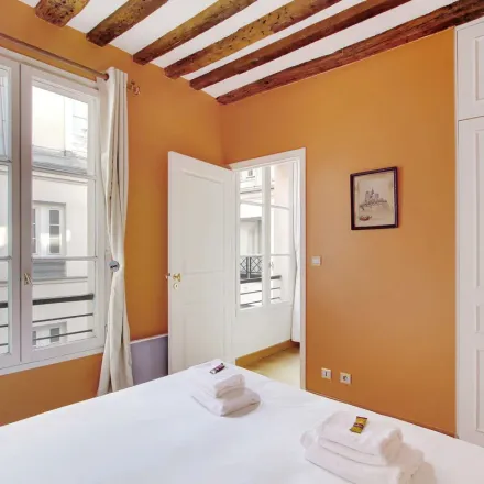 Image 7 - 6 Rue Victor Cousin, 75005 Paris, France - Apartment for rent