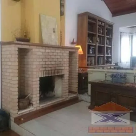 Buy this 3 bed house on Rua Argélia in Jardim dos Oliveiras, Cotia - SP