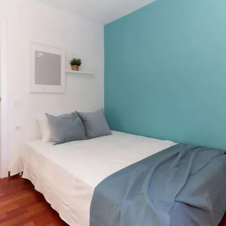 Rent this 4 bed apartment on PSP seguridad y automoción in Calle del Empecinado, 28801 Alcalá de Henares