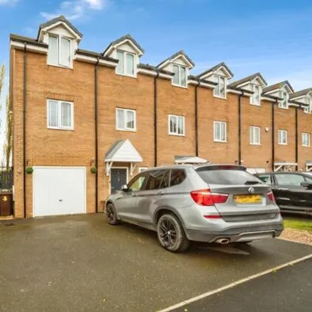 Buy this 4 bed townhouse on Meadow View in Fitzwilliam, WF9 5AZ