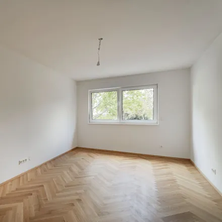 Image 4 - Vienna, KG Kaiserebersdorf, VIENNA, AT - Apartment for sale