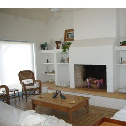 Buy this 5 bed house on Salvador Pallas 3 in 20000 La Barra, Uruguay