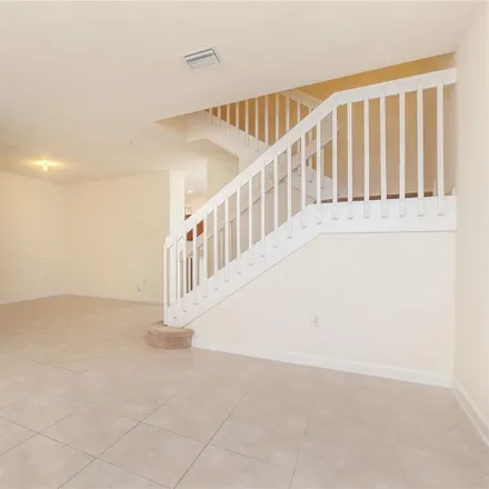 Image 5 - 3379 West 94th Terrace, Hialeah, FL 33018, USA - Townhouse for rent