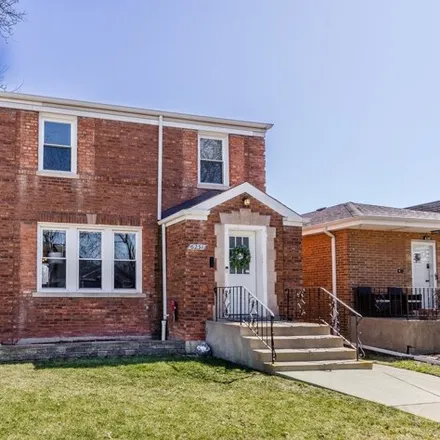 Buy this 2 bed house on 6251 North Kildare Avenue in Chicago, IL 60646