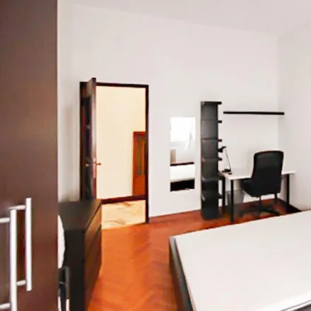 Rent this 5 bed room on Via Giulio Ceradini in 6, 20130 Milan MI