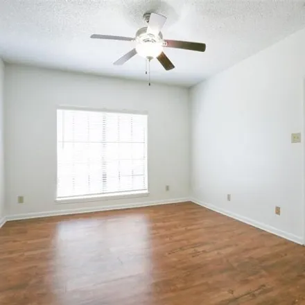 Rent this 1 bed condo on 912 West 22nd Street in Austin, TX 78705