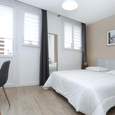 Rent this 1 bed room on 35B Boulevard de la Liberté in 35000 Rennes, France