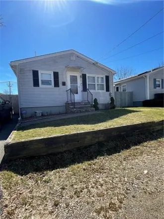 Buy this 3 bed house on 4 Wolfe Street in Olneyville, Providence