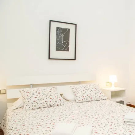 Image 4 - Carrer del Comte Borrell, 49, 08001 Barcelona, Spain - Apartment for rent
