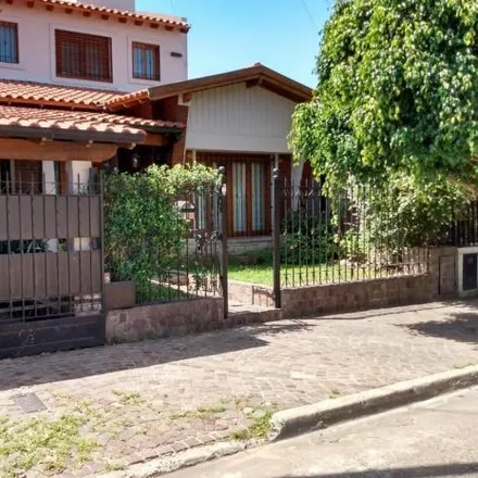 Image 2 - Intendente Goffins 110, Partido de Morón, 1708 Morón, Argentina - House for sale