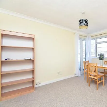 Rent this 2 bed room on Beech Lawns in London, N12 9PP