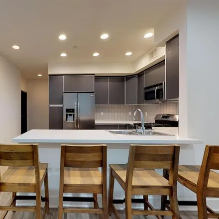 Image 6 - 1453 North Poinsettia Place, Los Angeles, CA 90046, USA - Room for rent