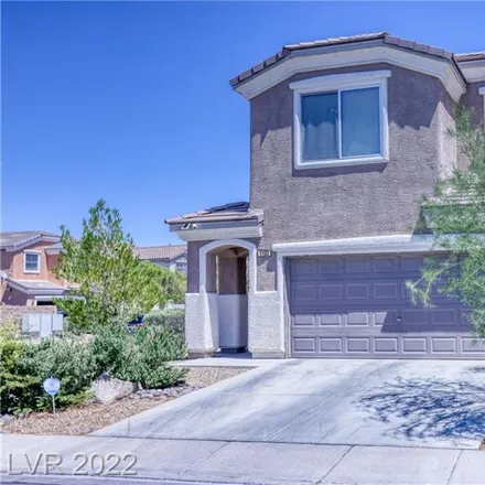 Buy this 3 bed loft on 1199 Aspen Cliff Drive in Henderson, NV 89011