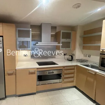 Image 7 - Fountain House, The Boulevard, London, SW6 2TQ, United Kingdom - Apartment for rent