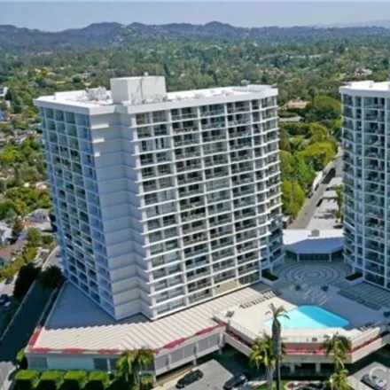 Image 2 - 206 Ocean Avenue, Santa Monica, CA 90402, USA - Condo for rent